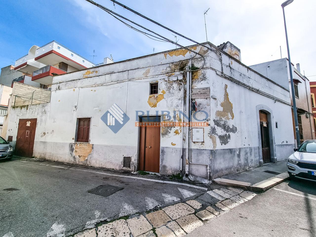 Venta Casas, Bari foto