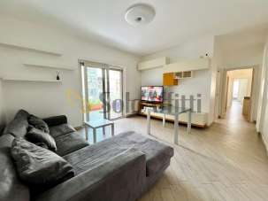 Mieten Trivani, Bari