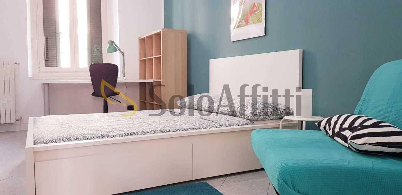 Renta Trivani, Torino foto