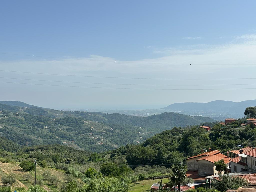 Verkauf Esavani, Fosdinovo foto