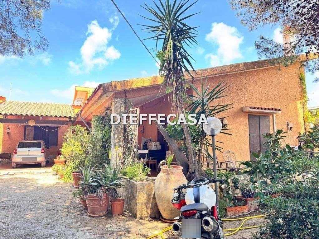 Verkauf vendita, Marsala foto