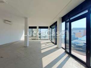 Mieten Locale commerciale, San Giuliano Terme