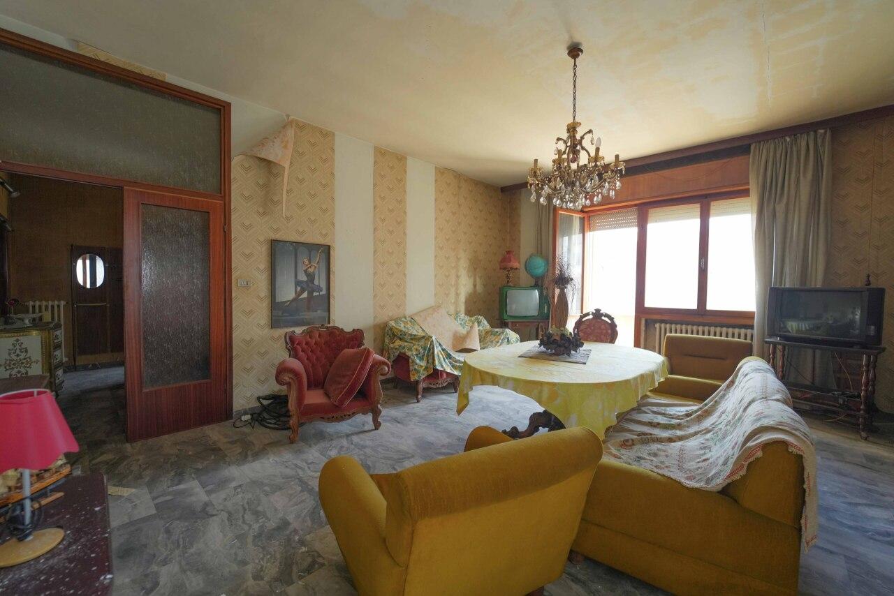 Verkauf Eptavani, Rimini foto