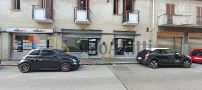 Affitto 1 vetrina, Cesano Maderno