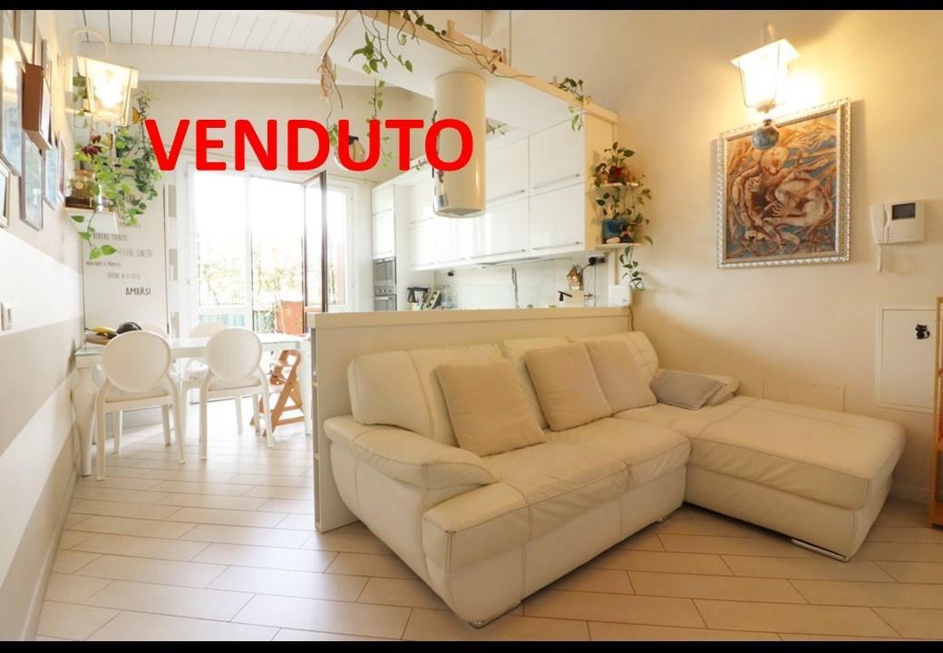 Venta Appartamento, Roncello foto