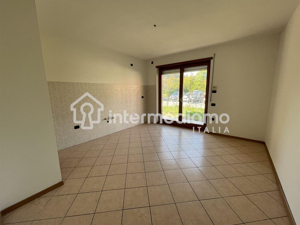 Renta Appartamento, Arco foto