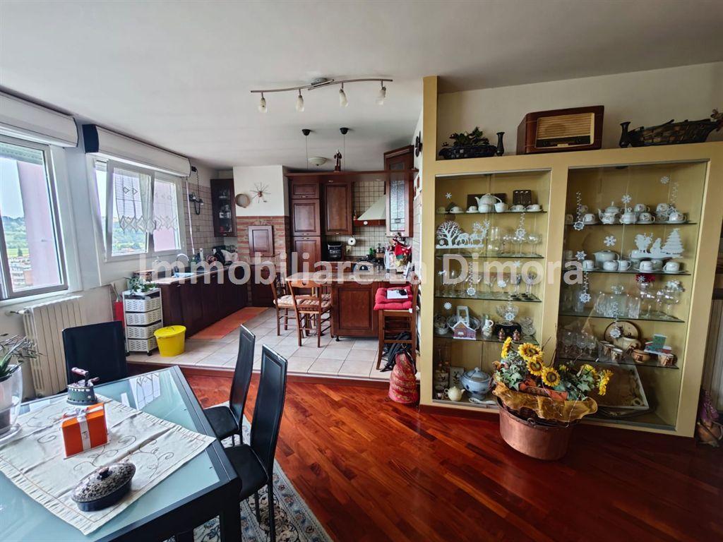 Verkauf Appartamento, Imola foto