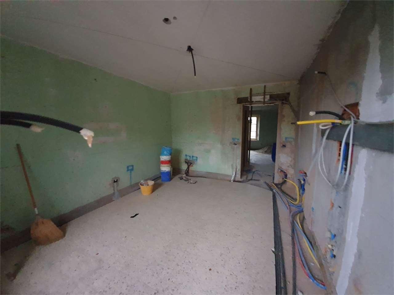 Sale vendita, Cirimido foto