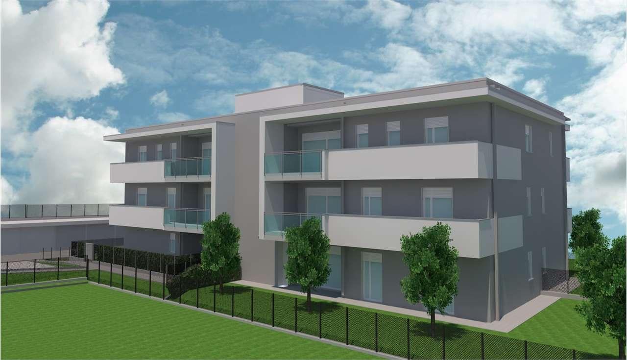 Verkauf vendita, Tavernerio foto