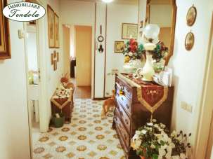 Verkauf Pentavani, Carrara Verkauf Pentavani, Carrara