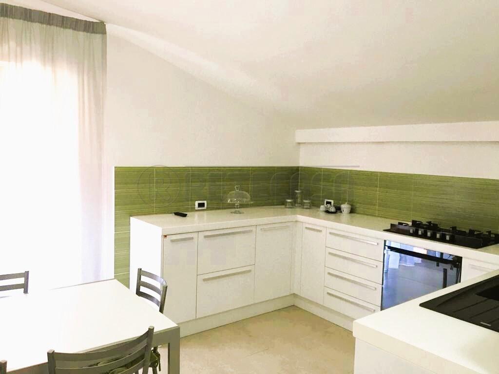 Renta Trivani, Pescara foto