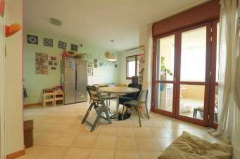 Venta Cuatro habitaciones, Rimini Venta Cuatro habitaciones, Rimini