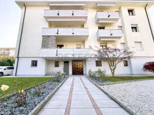 Verkauf Esavani, Vicenza Verkauf Esavani, Vicenza