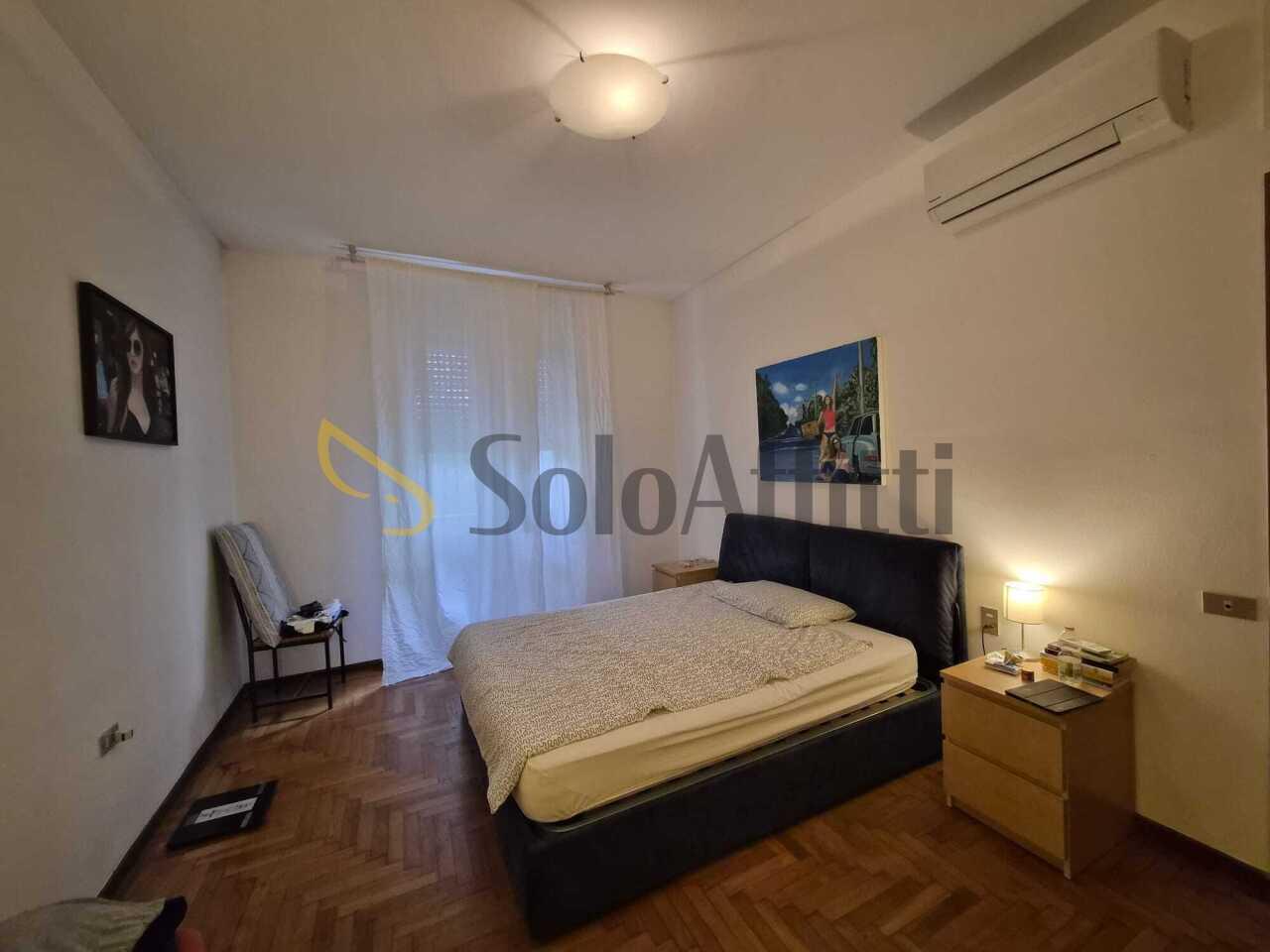 Mieten Zwei zimmer, Milano foto