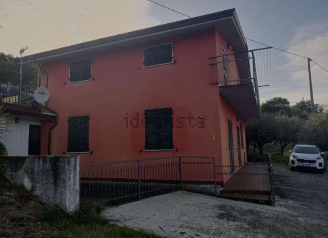 Vendita vendita, Sarzana foto