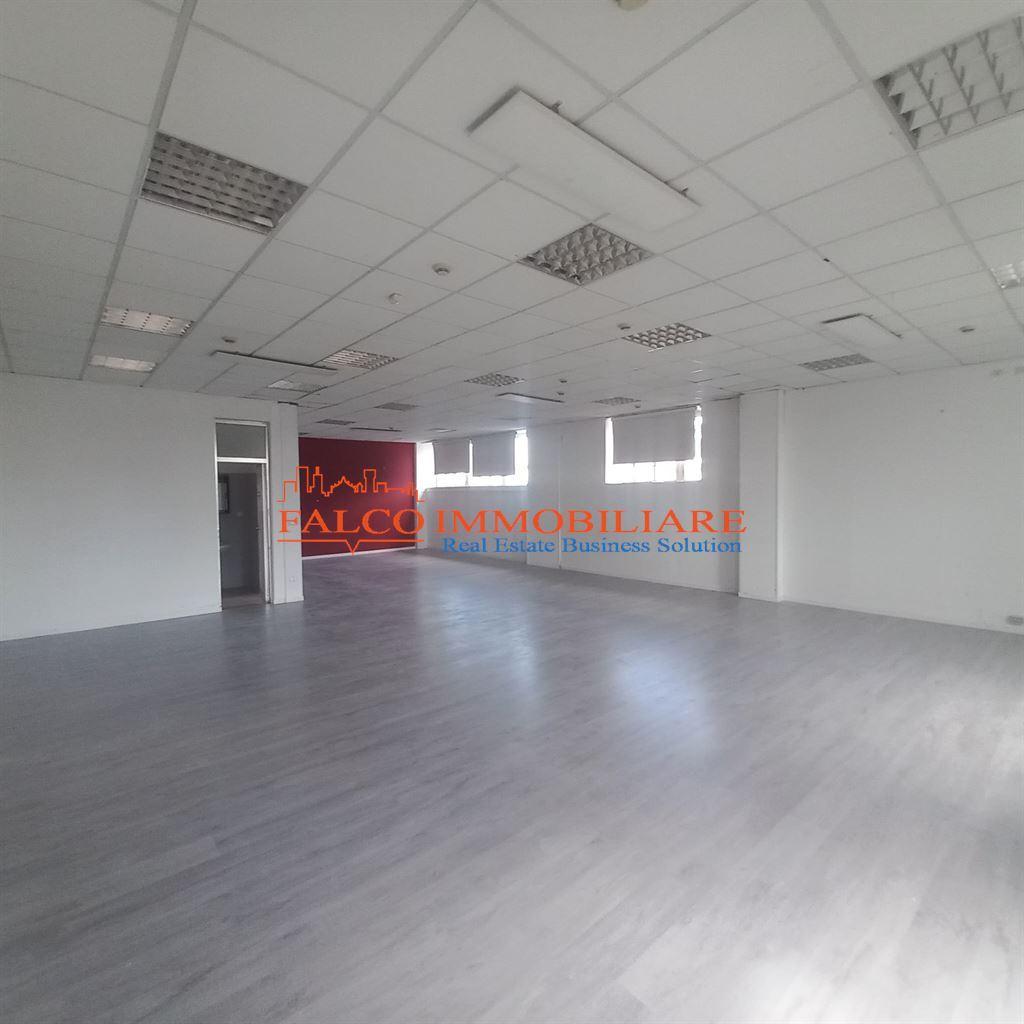 Mieten Negozio, Abbiategrasso foto