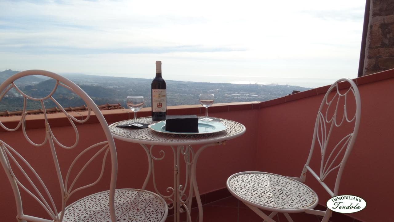 Venta Casa indipendente, Luni foto