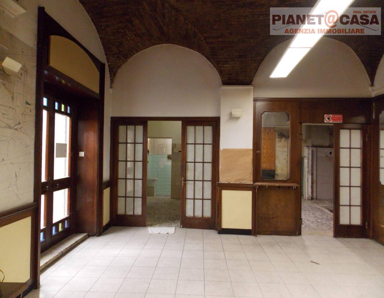 Vendita Locale commerciale, Ascoli Piceno foto