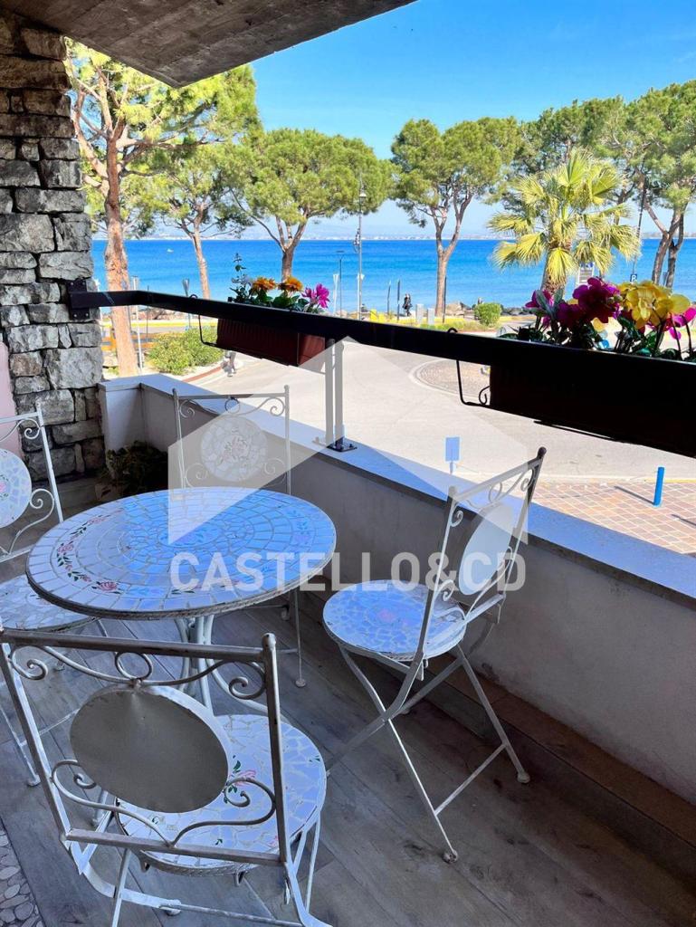 Affitto Appartamento, Desenzano del Garda foto