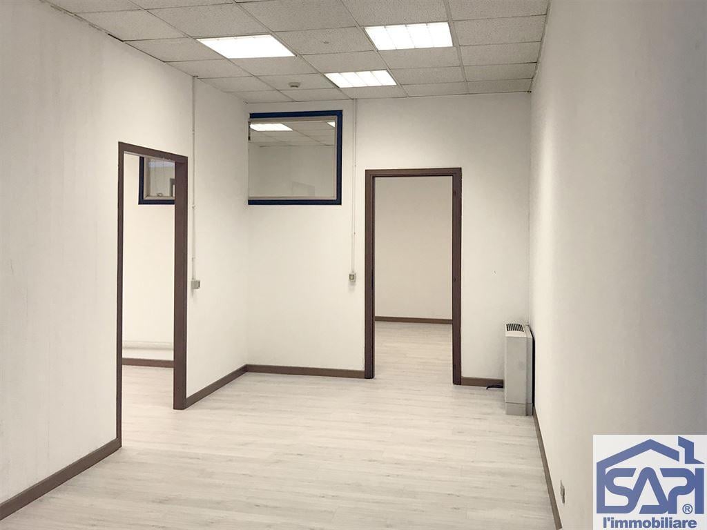 Mieten Magazzino, Milano foto