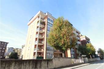 Verkauf vendita, Novara