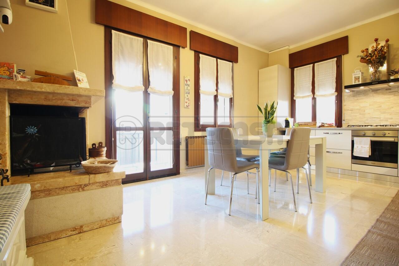 Venta Casas, Montecchio Maggiore foto