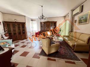 Verkauf Vier zimmer, Monopoli Verkauf Vier zimmer, Monopoli