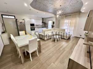 Renta Cuatro habitaciones, Alba Adriatica