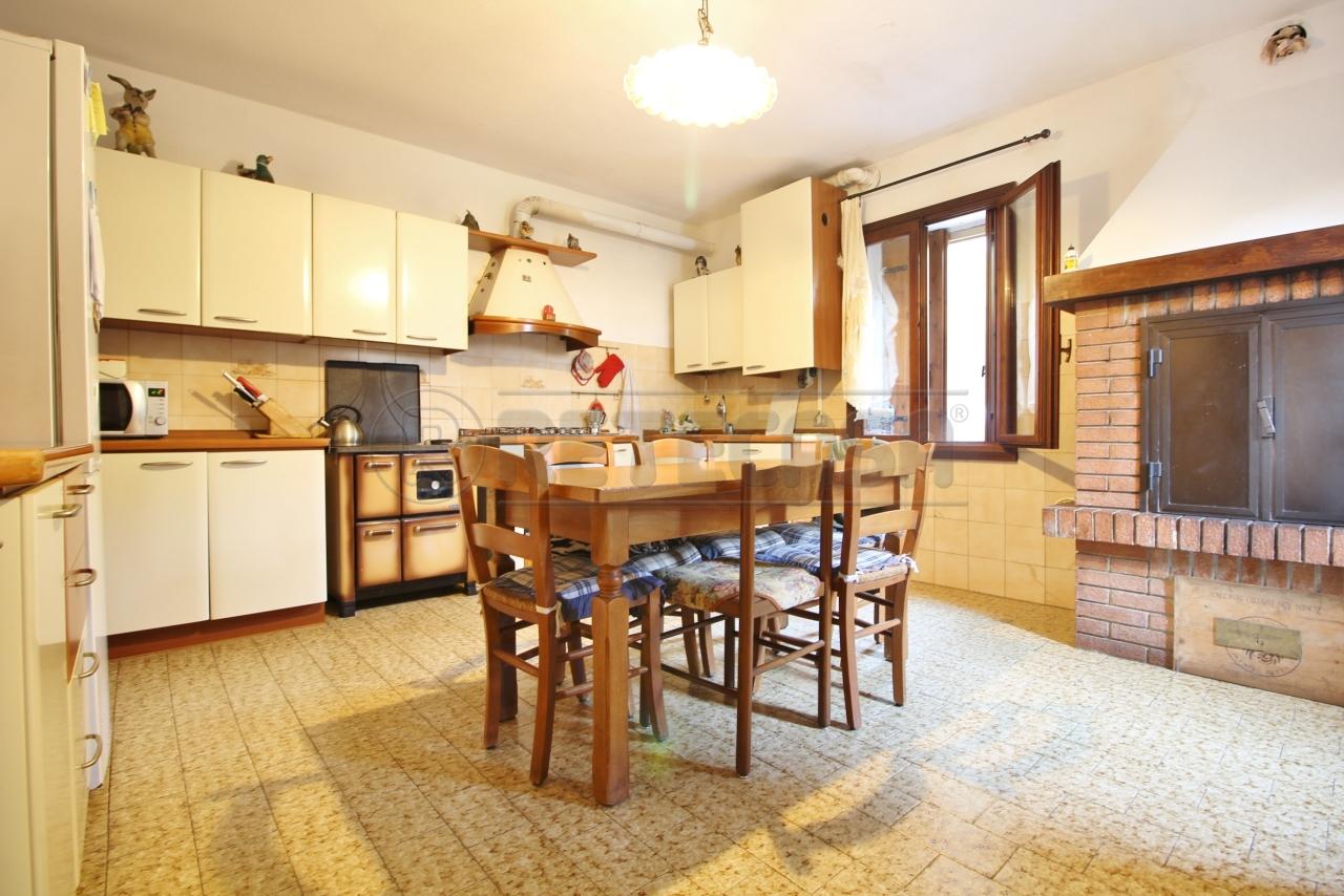 Vendita Case, Gambellara foto