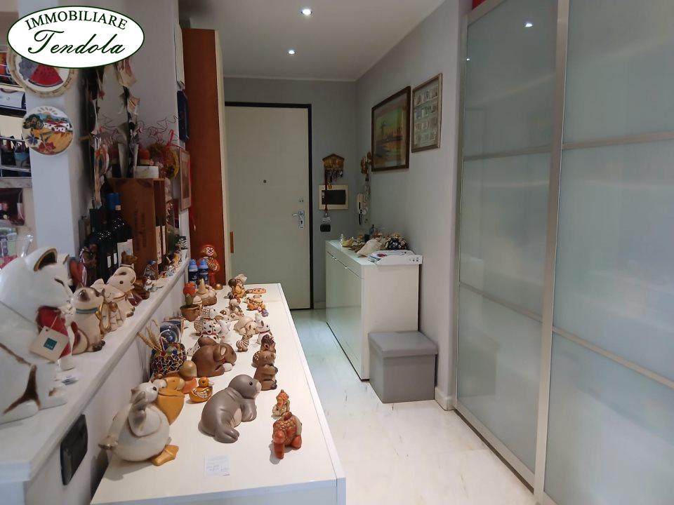 Venta Cuatro habitaciones, Castelnuovo Magra foto