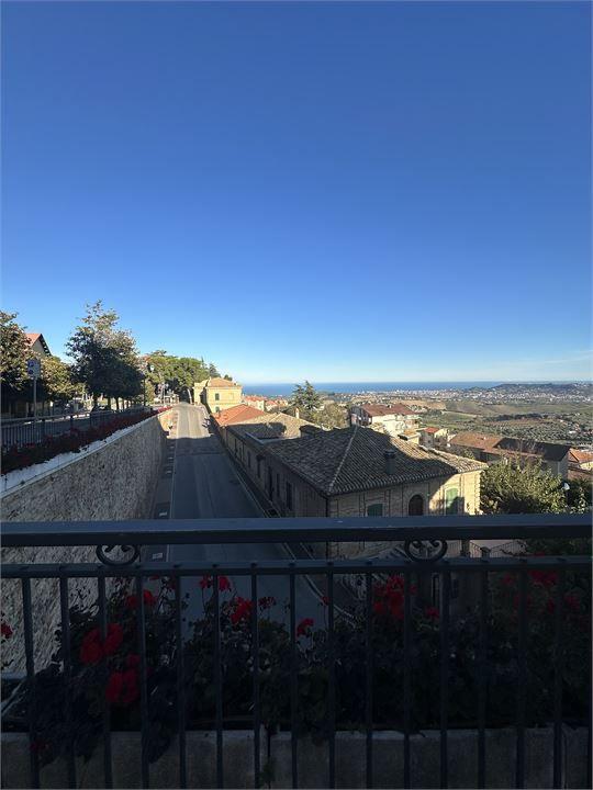 Verkauf Zwei zimmer, Citta Sant'Angelo foto