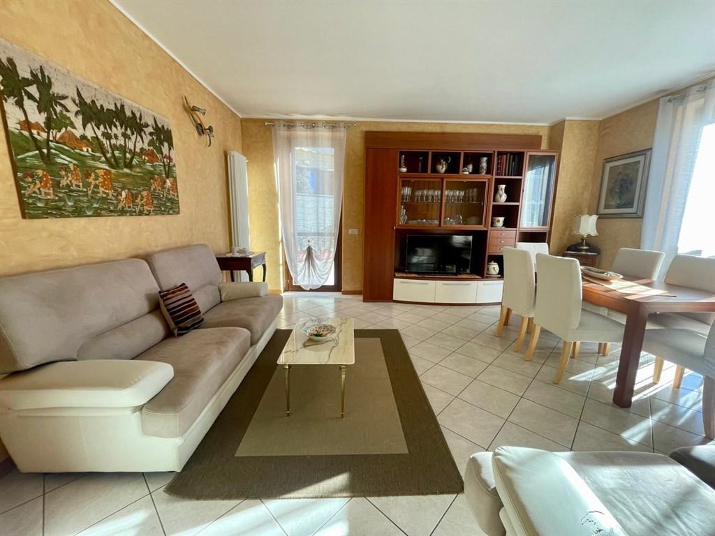 Venta Appartamento, Galliate Lombardo foto