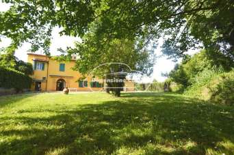 Verkauf Villa, Pisa Verkauf Villa, Pisa