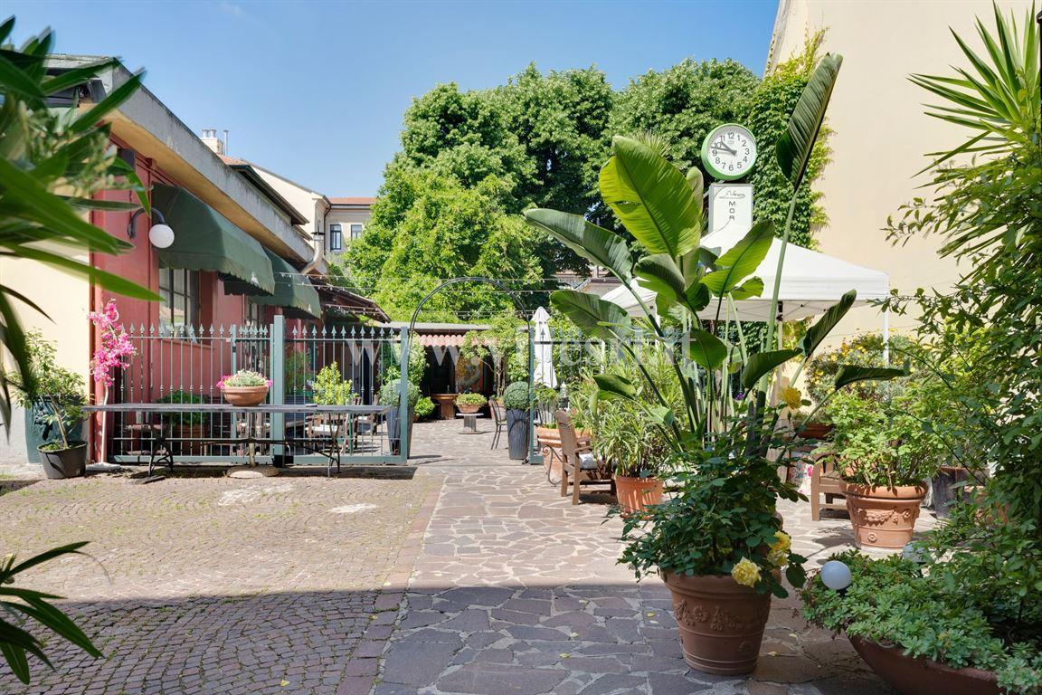 Vendita Palazzo, Milano foto