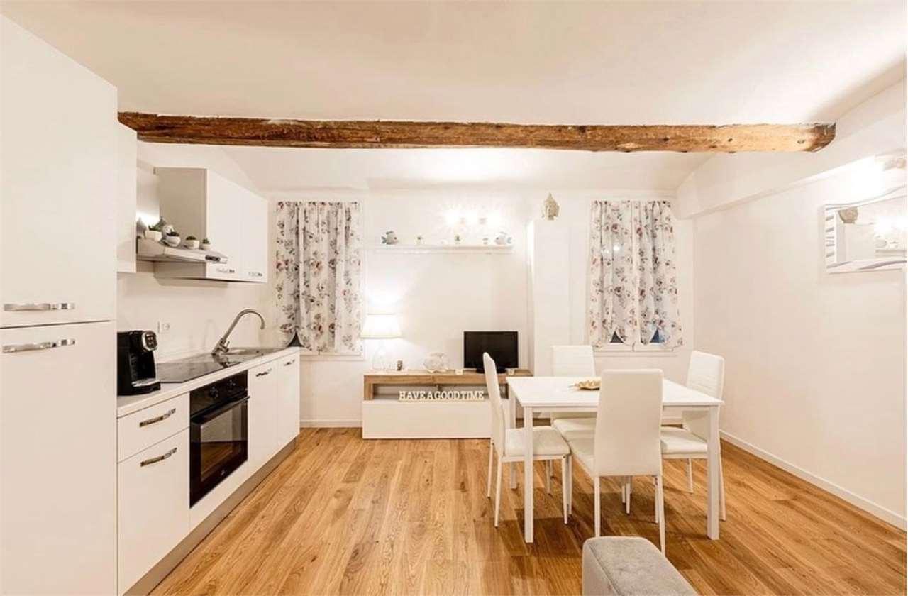 Mieten affitto, Modena foto