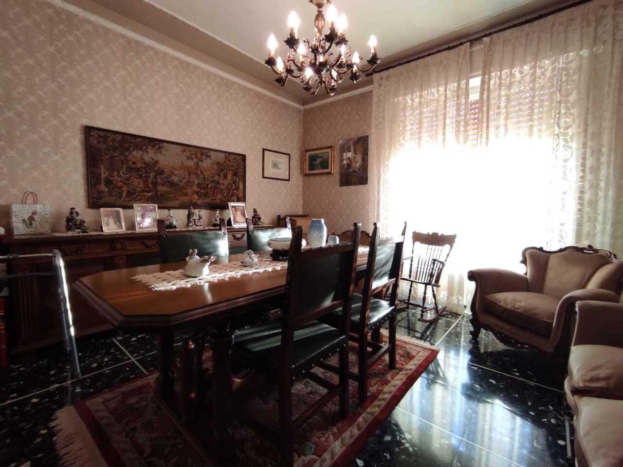 Vendita Quadrivani, Sarzana foto