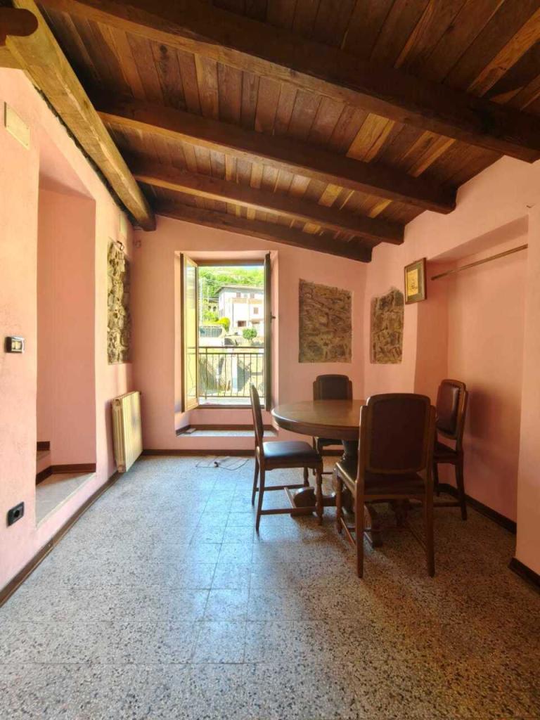 Venta Cuatro habitaciones, Tresana foto