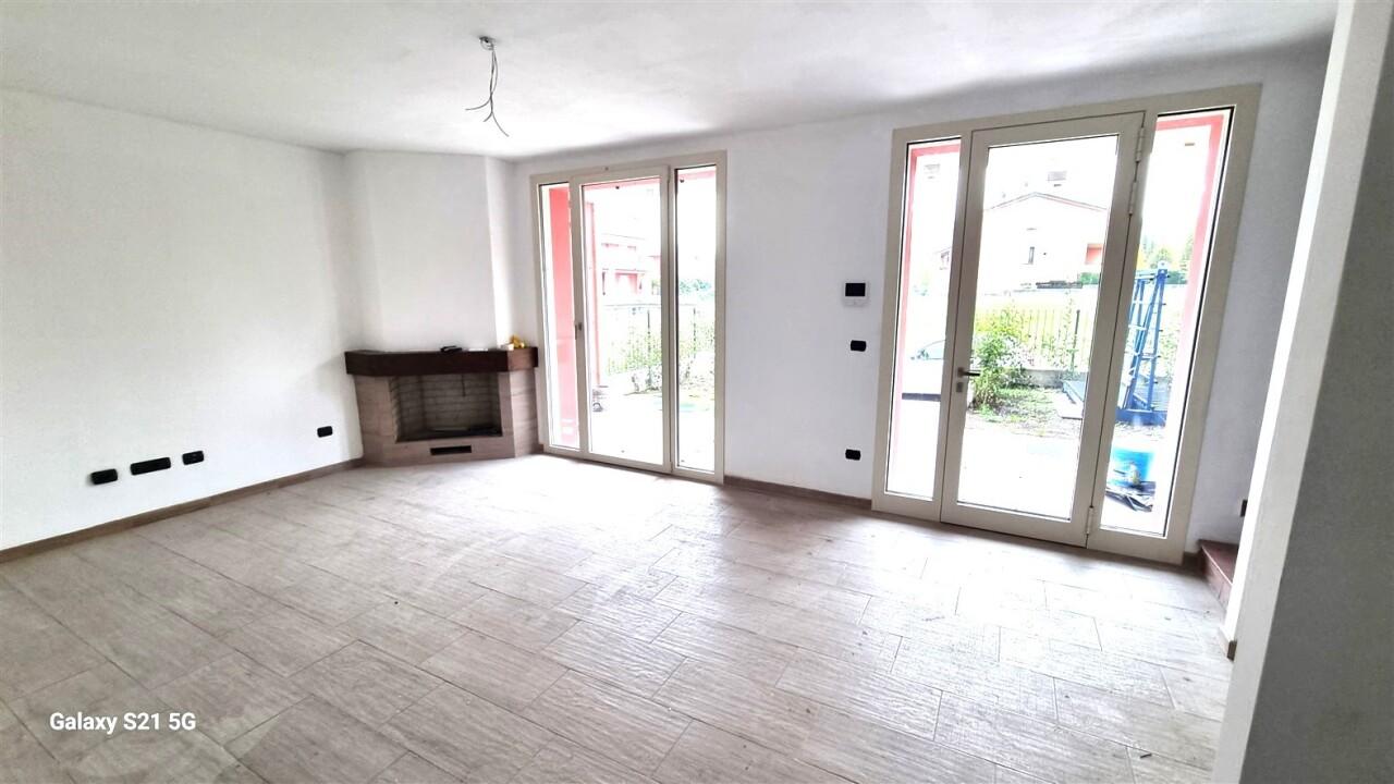 Venta Casas, Parma foto