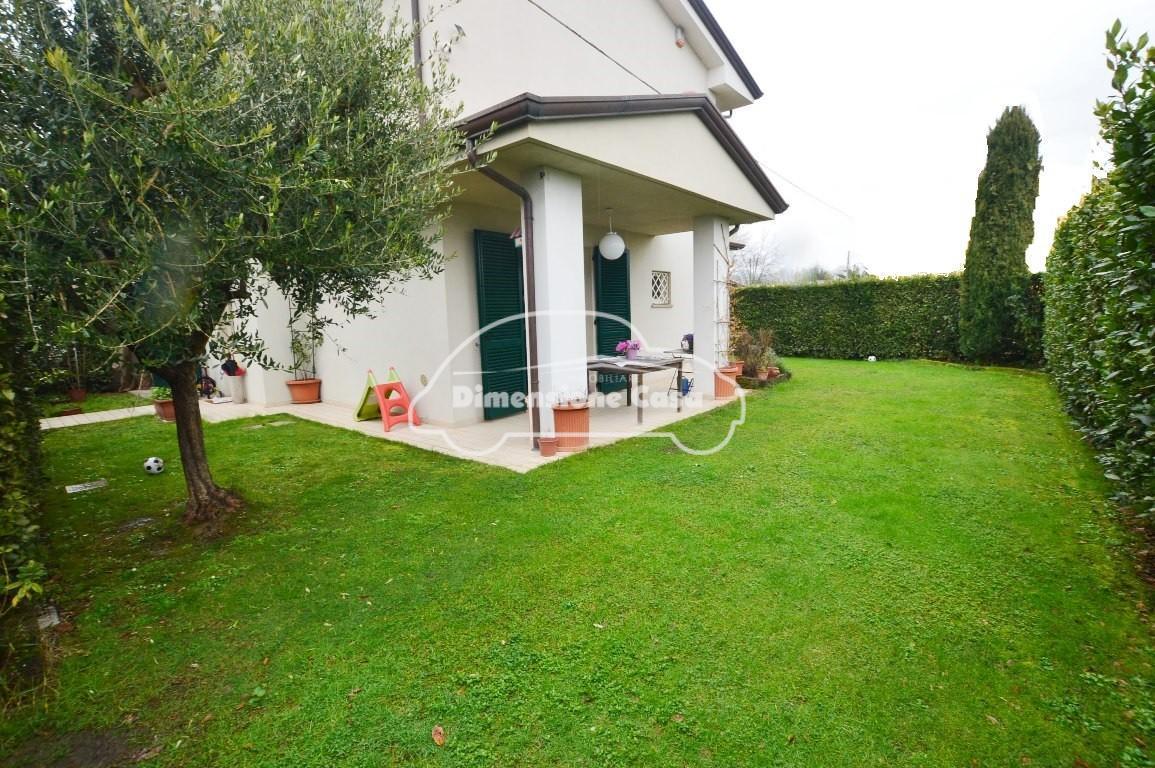 Venta Villa, Capannori foto