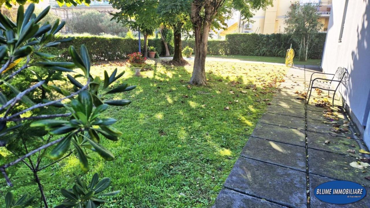 Venta Appartamento, Viareggio foto