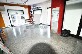 Mieten Immobile Commerciale, Ragusa