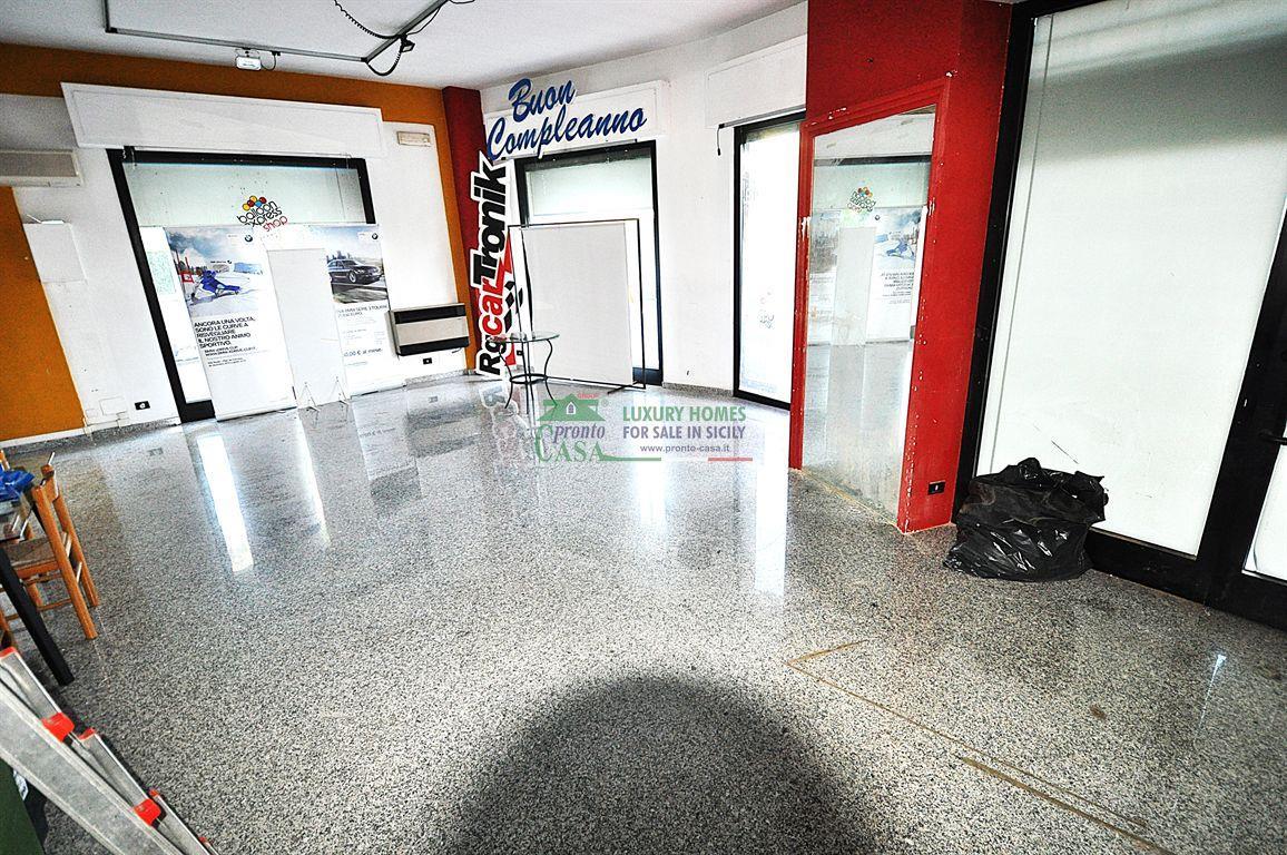 Affitto Immobile Commerciale, Ragusa foto