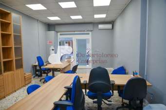 Vendita Negozio, Bari Vendita Negozio, Bari