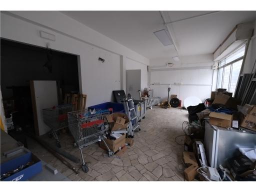 Affitto COMMERCIALE, Firenze foto