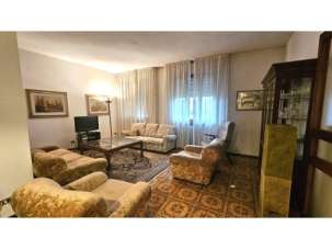 Verkauf INGRESSO INDIPENDENTE, Empoli Verkauf INGRESSO INDIPENDENTE, Empoli