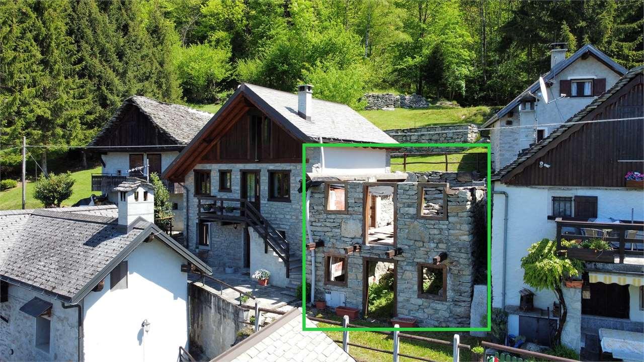 Sale vendita, Varzo foto