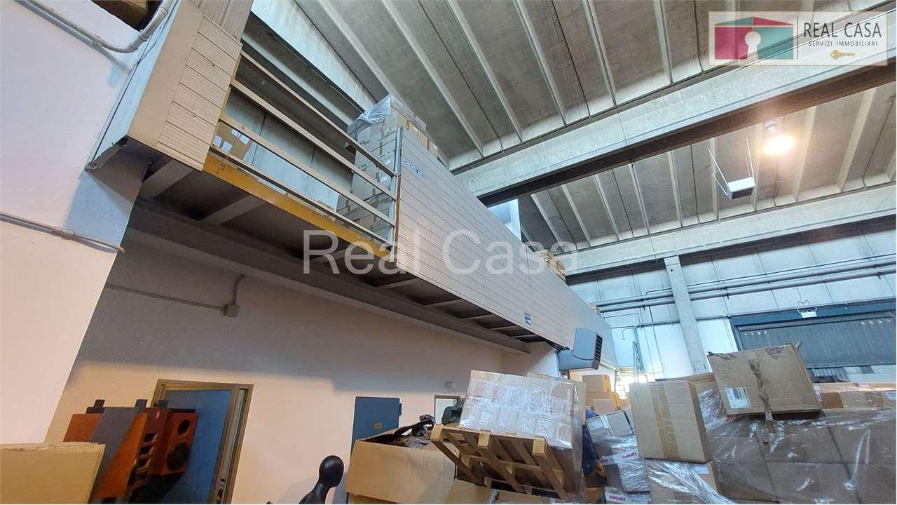 Mieten affitto, Modena foto