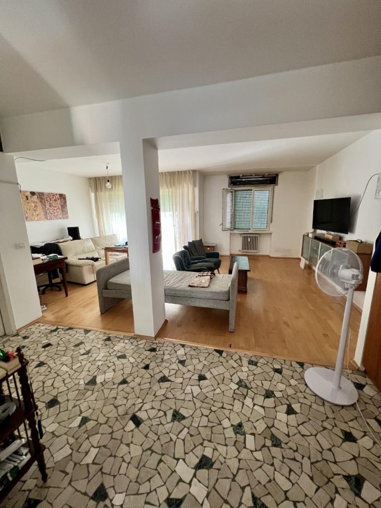 Verkauf Vier zimmer, Bolzano foto