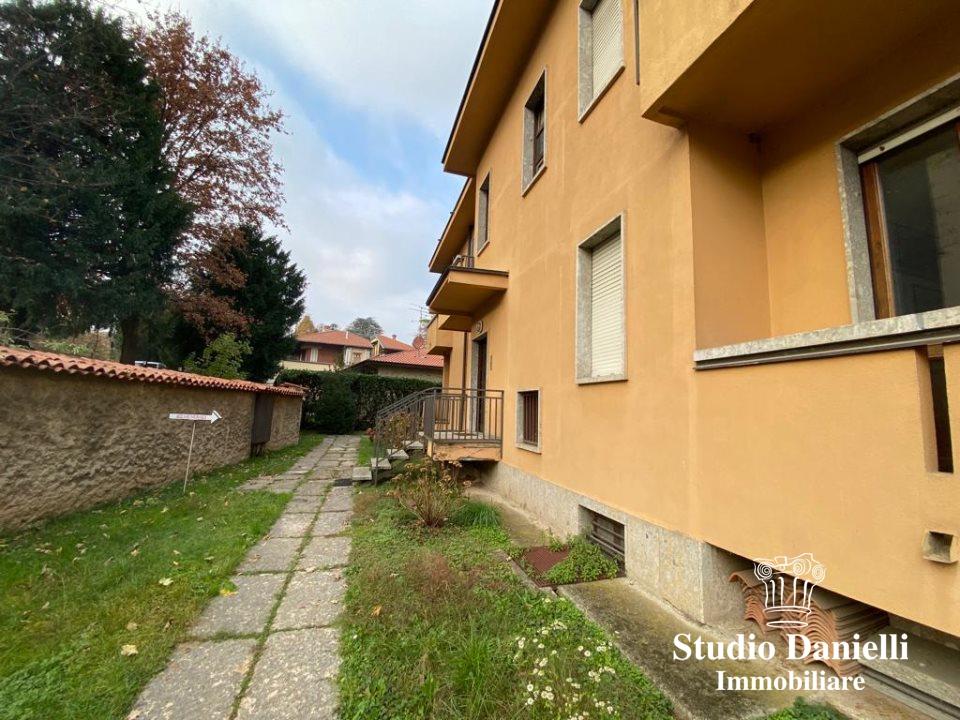 Verkauf Eptavani, Carate Brianza foto