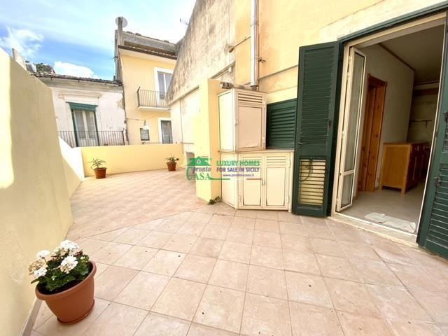Affitto Casa Indipendente, Ragusa foto